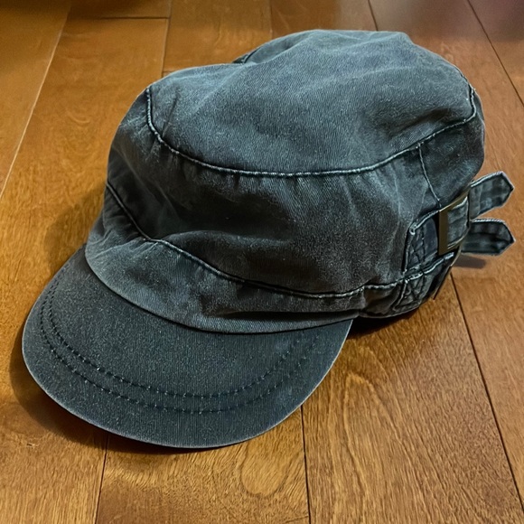 Cute Gray Hat - Picture 1 of 4